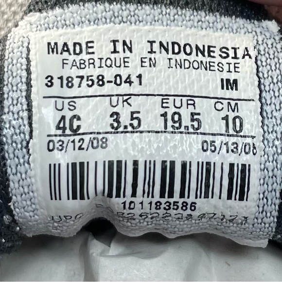 Baby Nike Sneaker/ Running Shoe | Size 4 - Picture 5 of 7